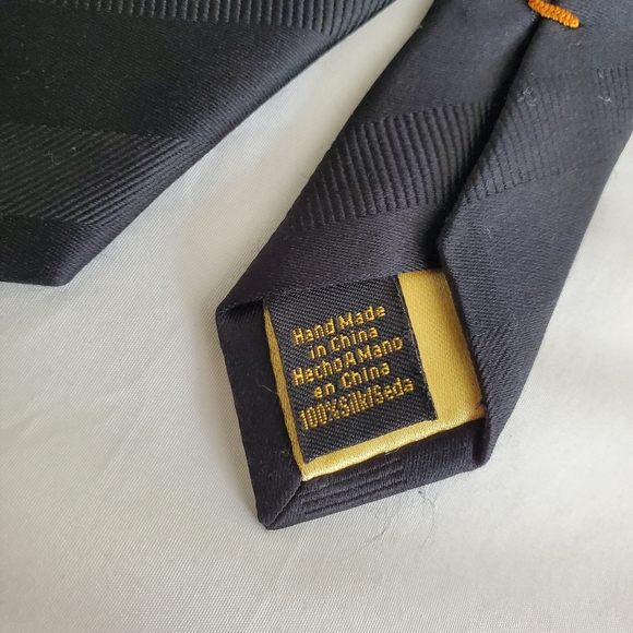 Black Donald Trump Tie - Picture 3 of 3